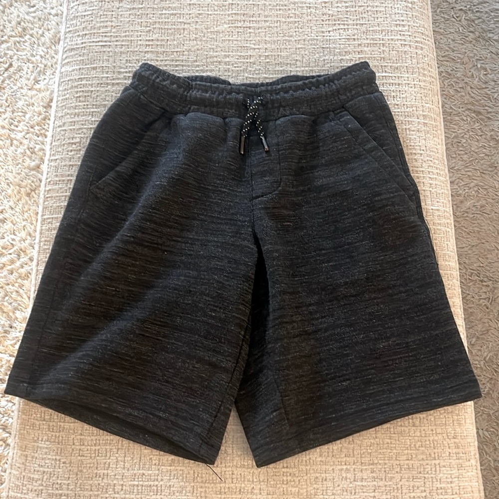 Urban Pipeline Shorts Sweatpant style Size S (8))